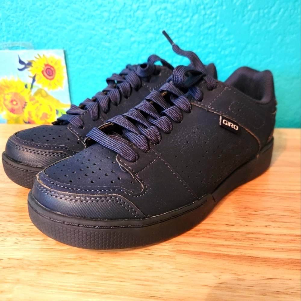 Giro Jacket ll Midnight/Midnight Flat Shoes, Size 40‎ (Men's 7.5, Women's 9)